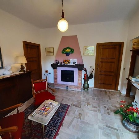 B&B Il Vecchietta กัสตีลีโยเน ดิ ออร์ชา ภายนอก รูปภาพ
